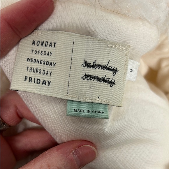 Anthropologie Cream Textured Top size medium fluffy towel, Sherpa sweater medium - Picture 4 of 8